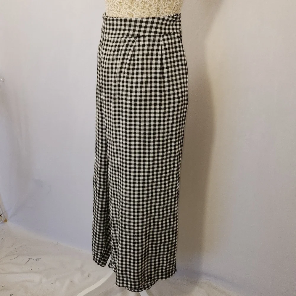 Torrid 4X Black White Gingham Print Wide Leg Elastic Back Pockets Cropped Pants